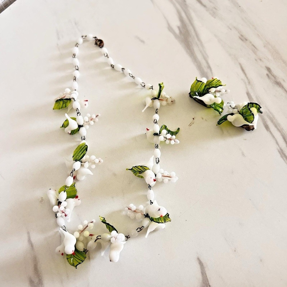 Vintage Murano White Glass Doves & Leaf Necklace‎ & Clip-on Earrings 1950s Italy - Picture 10 of 10